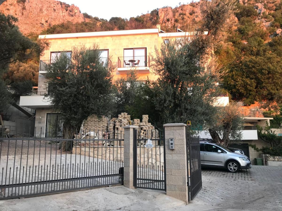 Rezevici Boutique Villa Petrovac Ngoại thất bức ảnh